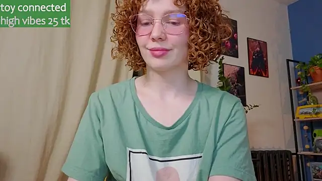 Snapshot of _lightmyfire chatting on 03/22/25, 05:20  lightmyfire online show from 03/22/25, 05:20