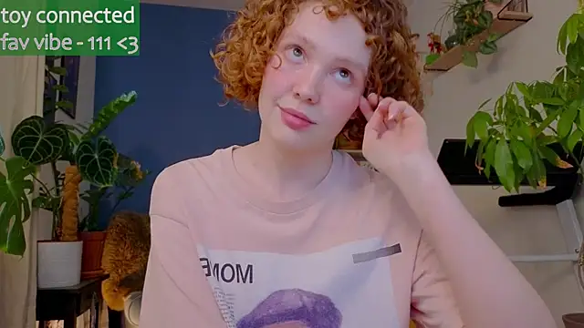 Snapshot of _lightmyfire chatting on 11/02/25, 06:29  lightmyfire online show from 11/02/25, 06:29