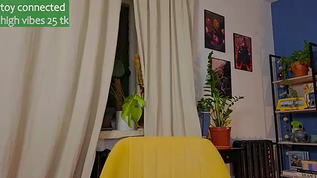 Snapshot of _lightmyfire chatting on 03/18/25, 09:53  lightmyfire online show from 03/18/25, 09:53