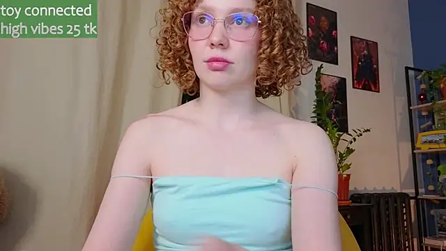 Snapshot of _lightmyfire chatting on 03/01/25, 03:27  lightmyfire online show from 03/01/25, 03:27