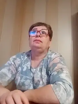 Snapshot of Lee_Nell chatting on 02/12/25, 02:03 Lee Nell online show from 02/12/25, 02:03
