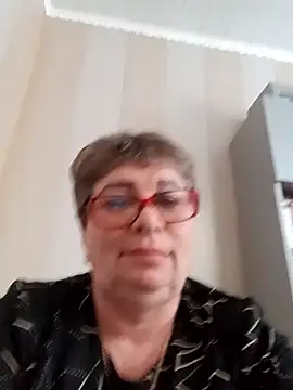 Snapshot of Lee_Nell chatting on 02/17/25, 03:58 Lee Nell online show from 02/17/25, 03:58