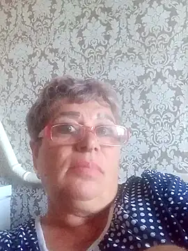 Snapshot of Lee_Nell chatting on 09/16/25, 09:10 Lee Nell online show from 09/16/25, 09:10