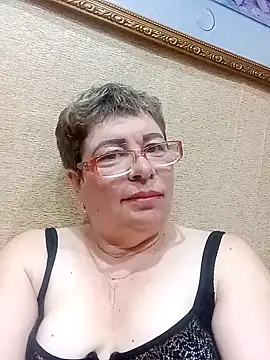 Snapshot of Lee_Nell chatting on 01/26/25, 01:09 Lee Nell online show from 01/26/25, 01:09