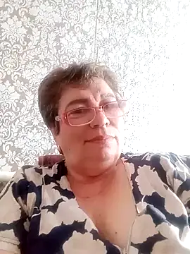 Snapshot of Lee_Nell chatting on 03/02/25, 09:43 Lee Nell online show from 03/02/25, 09:43