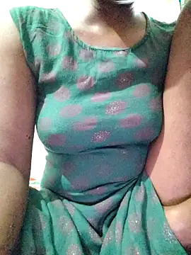 rituporna2004 online show from 11/09/25, 03:10