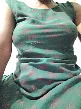 rituporna2004 online show from 04/22/26, 02:07