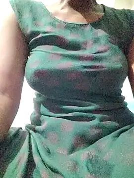 rituporna2004 online show from 02/03/26, 03:26