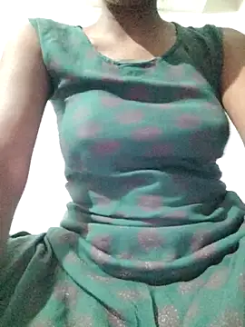 rituporna2004 online show from 03/13/26, 01:49