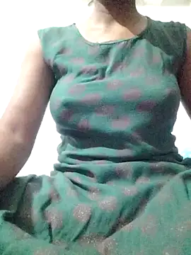 rituporna2004 online show from 02/14/26, 02:12