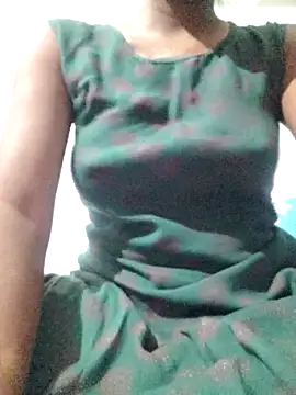 rituporna2004 online show from 02/13/26, 01:33