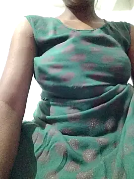 rituporna2004 online show from 03/18/26, 01:46