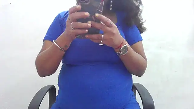 my-laila online show from 08/03/26, 05:59