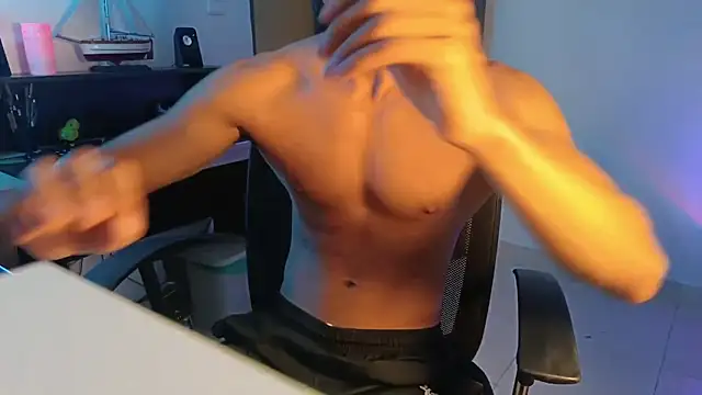 alejo x3 online show from 11/11/25, 01:44