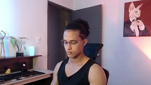 Snapshot of alejo_x3 chatting on 02/01/25, 12:40 alejo x3 online show from 02/01/25, 12:40