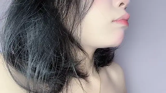 Baenee online show from 01/13/26, 03:27