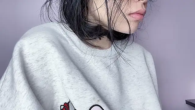 Baenee online show from 11/23/25, 06:51