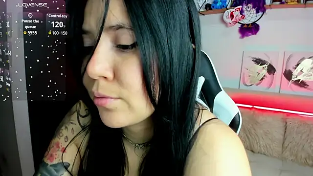 AilynRed online show from 01/08/26, 02:17