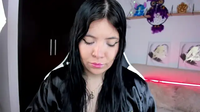 AilynRed online show from 09/20/25, 10:26