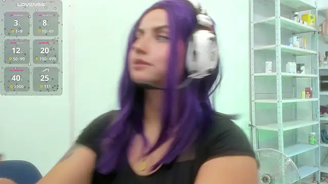 Snapshot of NaharaKamado_ chatting on 09/19/25, 08:35 NaharaKamado online show from 09/19/25, 08:35