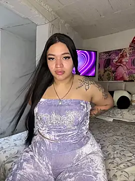 GemaGranadoss online show from 10/09/25, 07:14