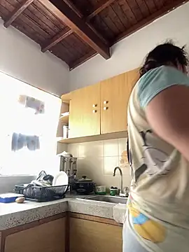 GemaGranadoss online show from 02/11/26, 04:29