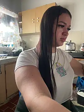 GemaGranadoss online show from 02/15/26, 09:36