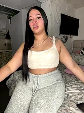 GemaGranadoss online show from 11/15/25, 02:59