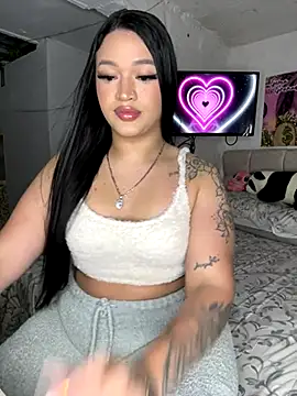 GemaGranadoss online show from 10/10/25, 11:16