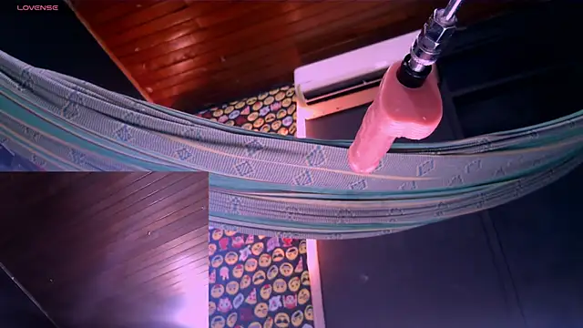 waterfalls girl online show from 12/15/25, 02:12