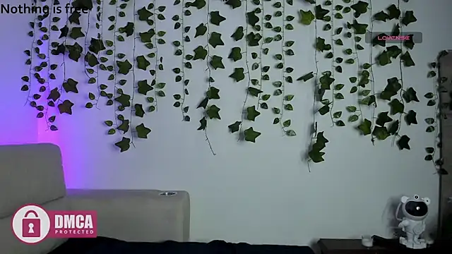 Alana Pherson online show from 04/18/26, 01:52