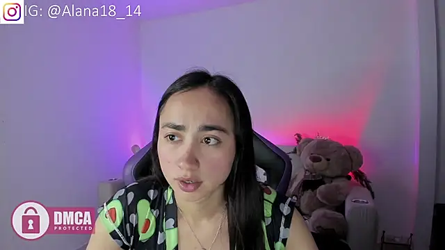 Alana Pherson online show from 11/18/25, 06:17