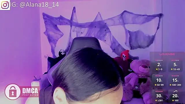 Alana Pherson online show from 10/25/25, 08:46