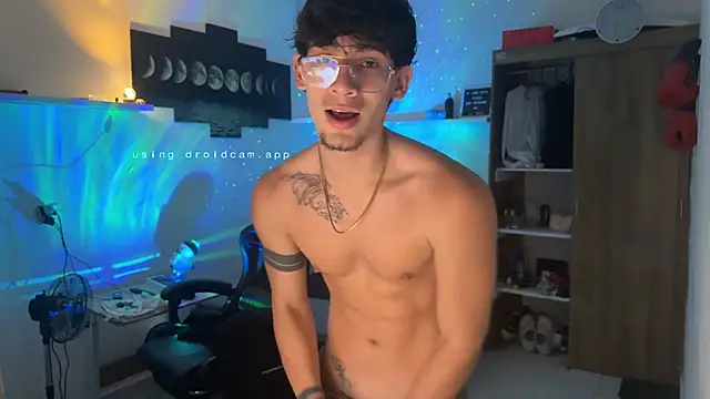 Kisan Smith online show from 02/05/26, 05:03