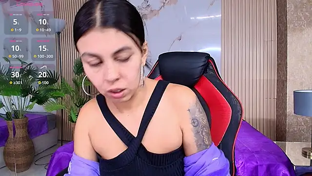 Juliet Nasty online show from 12/01/25, 01:01