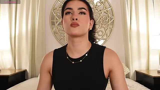 Snapshot of Antonellaparis_ chatting on 03/21/26, 02:46 Antonellaparis online show from 03/21/26, 02:46