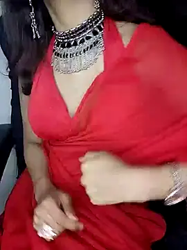 Snapshot of Leeeezzzz_roy chatting on 02/20/25, 12:52 Leeeezzzz roy online show from 02/20/25, 12:52