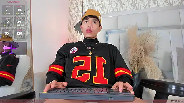 1m Joel online show from 12/15/25, 05:02