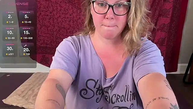 GlitterKitty108 online show from 11/02/25, 02:11