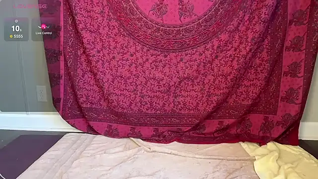 GlitterKitty108 online show from 11/15/25, 02:32