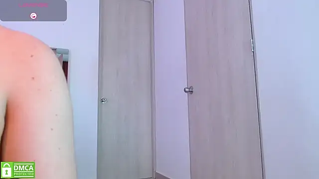 LauryMoons online show from 09/20/25, 10:04