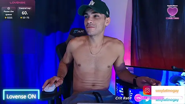 sexyboycolombi4 online show from 08/03/26, 09:26