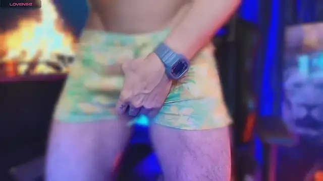 sexyboycolombi4 online show from 10/15/25, 11:13