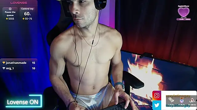 Snapshot of sexyboycolombi4 chatting on 02/24/26, 07:09 sexyboycolombi4 online show from 02/24/26, 07:09