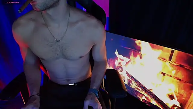 Snapshot of sexyboycolombi4 chatting on 02/09/26, 04:54 sexyboycolombi4 online show from 02/09/26, 04:54