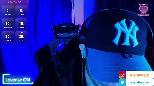 sexyboycolombi4 online show from 12/14/25, 10:21