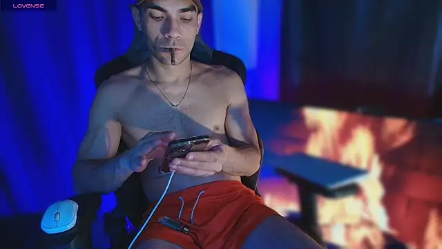sexyboycolombi4 online show from 07/11/26, 03:34
