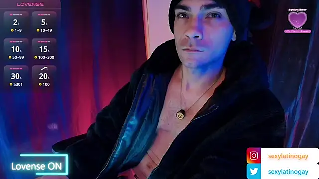 sexyboycolombi4 online show from 12/18/25, 10:02