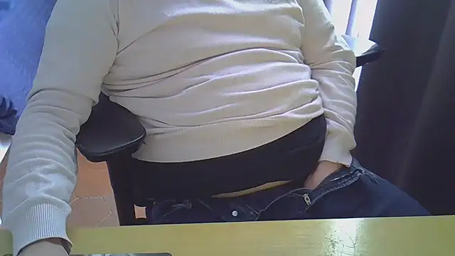 Taktak7791 online show from 04/17/26, 09:23