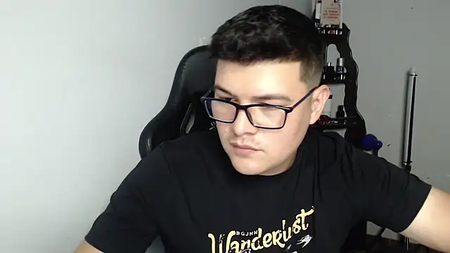 Snapshot of Plug_Control chatting on 02/28/26, 09:14 Plug Control online show from 02/28/26, 09:14